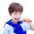 子供用電動歯ブラシ3歳-6歳-12歳の電動歯ブラシ子供用電動歯ブラシインテリジェント歯ブラシ音楽子供用電動歯ブラシソフトウーマン歯ブラシ青いタイプのマッシュルームスーパーマン2つのブラシを持っています。